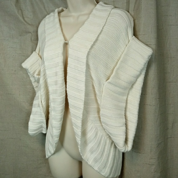 Alice + Olivia s Heavy Ribbed Kimono Sleeve Cardi - Picture 2 of 6